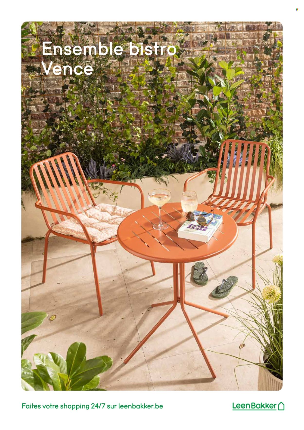 Catalogue Leen Bakker. Page 3.
